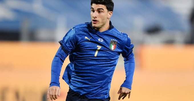 也暴露了新 也暴露了新